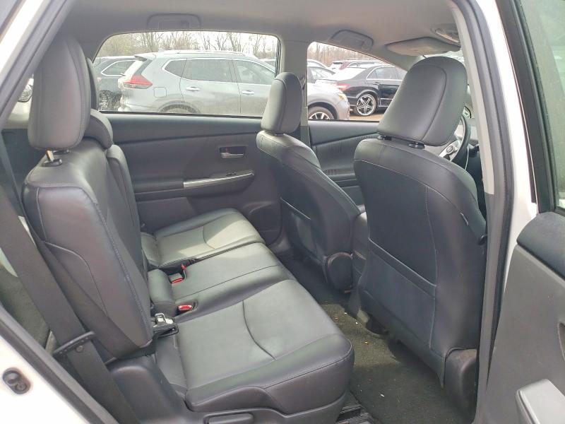 2012 Toyota Prius v Five