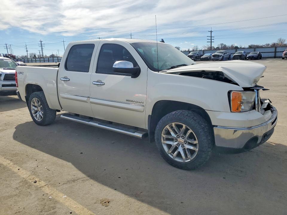 2013 GMC Sierra K1500 slt