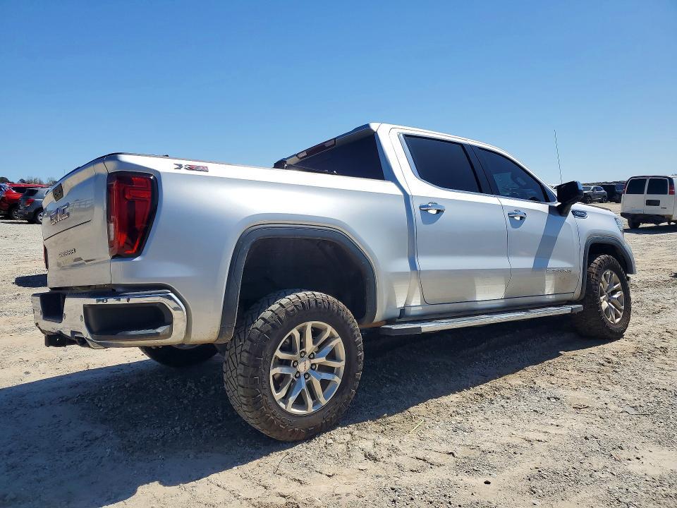 2020 GMC Sierra K1500 slt