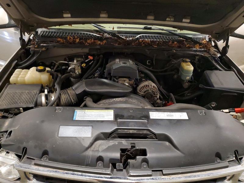 2000 Chev Suburban