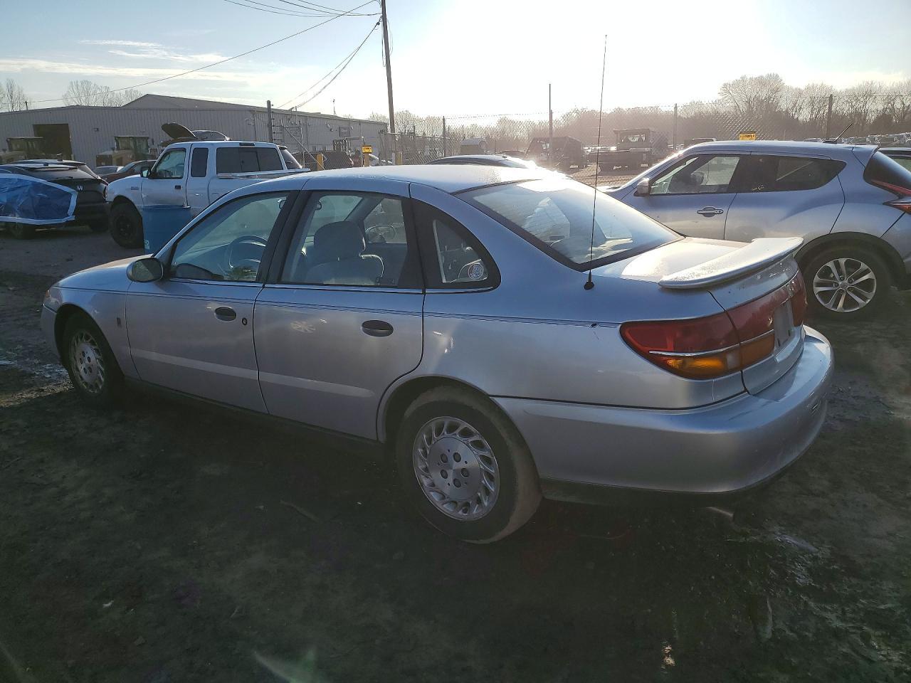 2002 Saturn L100