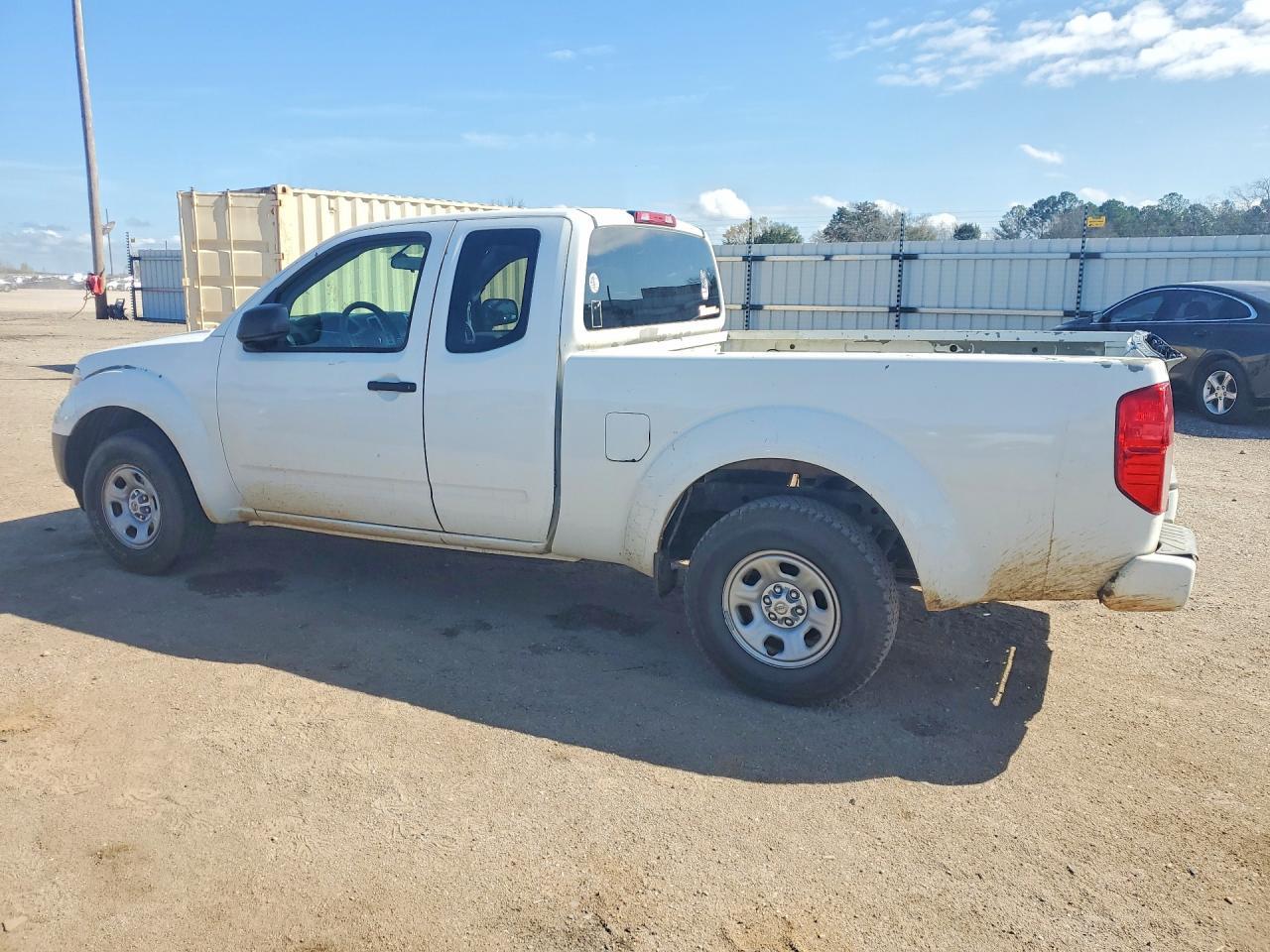 2017 Nissan Frontier S