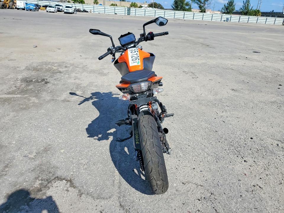 2023 KTM 390 Duke