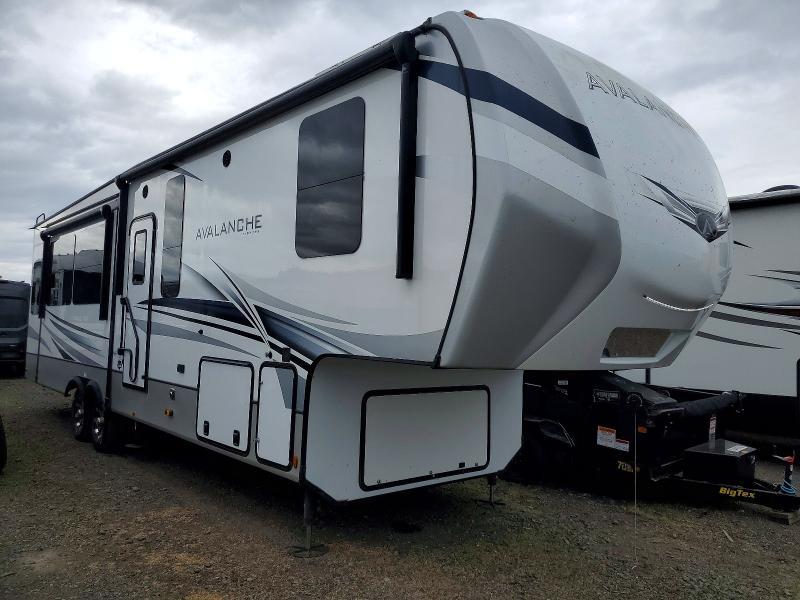 2022 Keystone 2022 Keystone Avalanche Camper