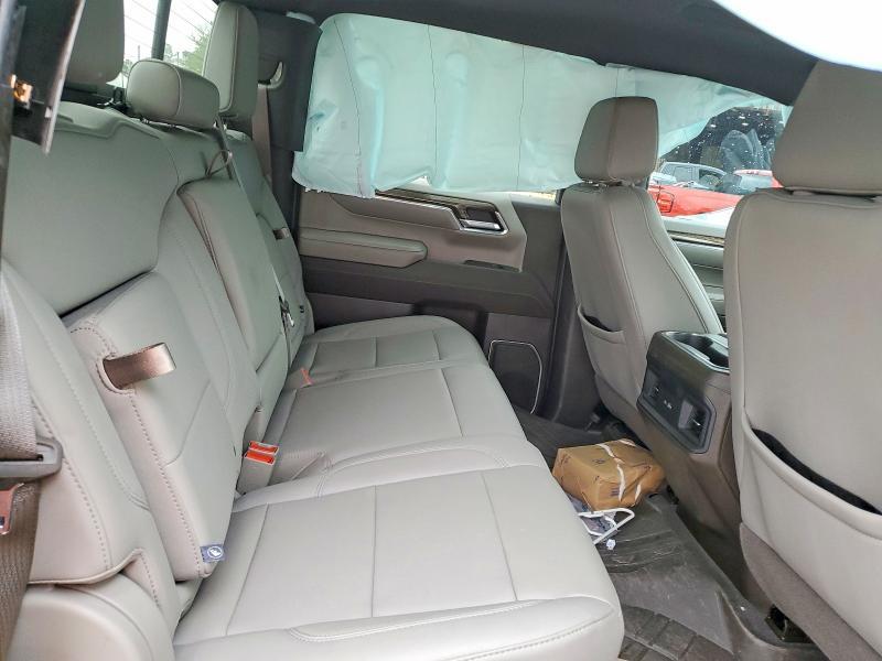 2024 Chevrolet Silverado K1500 RST