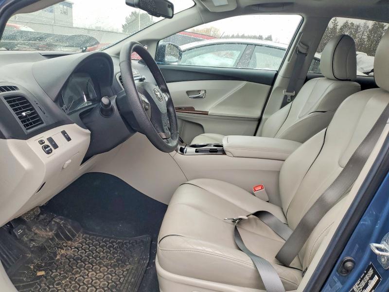 2011 Toyota Venza awd V6