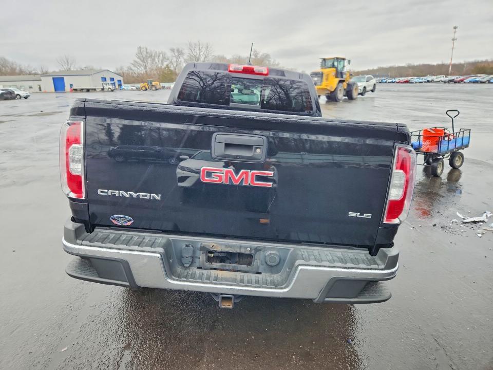 2017 GMC Canyon SLE