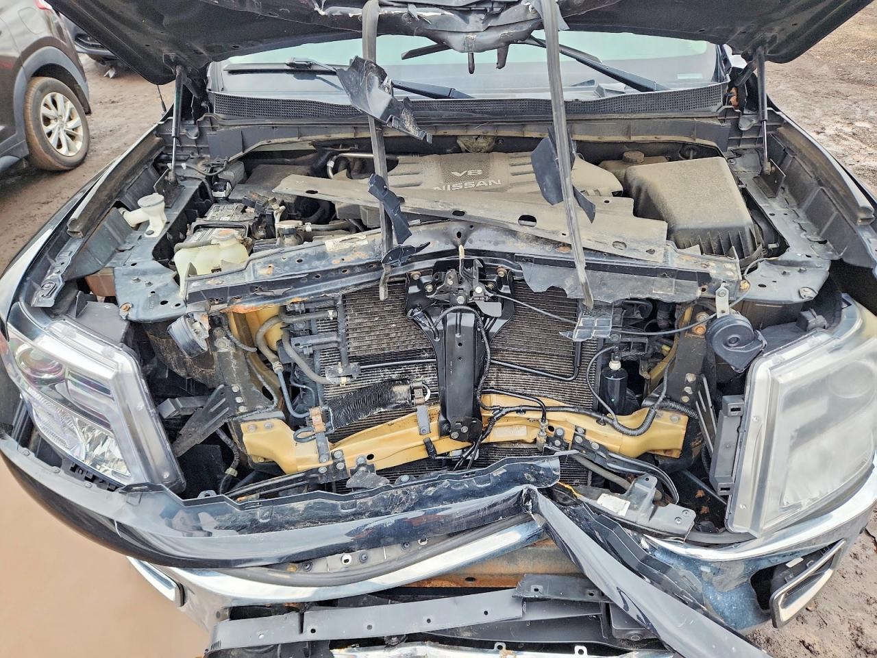 2017 Nissan Titan SL