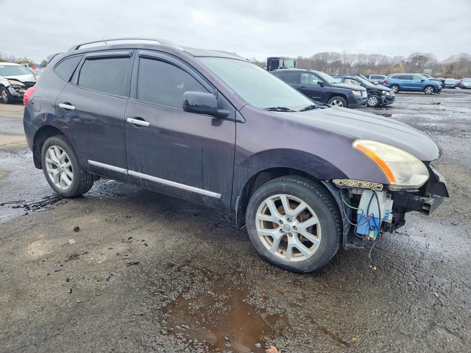 2011 Nissan Rogue s