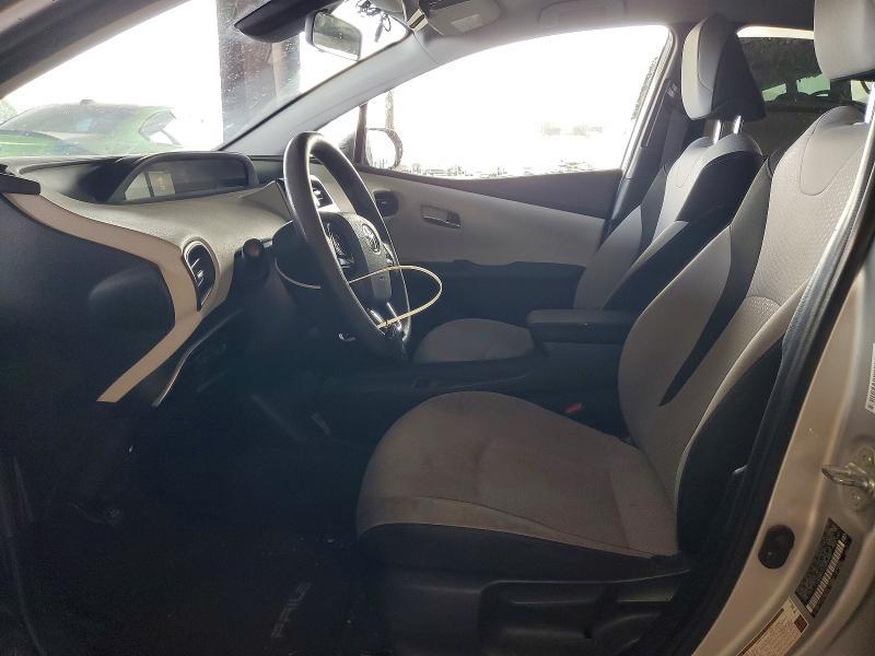 2019 Toyota Prius le