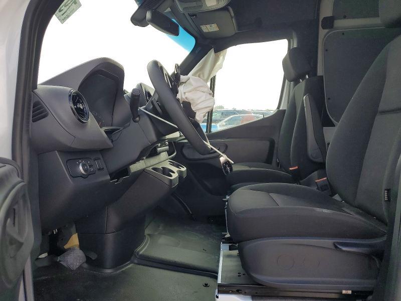 2023 Mercedes-Benz Sprinter 2500