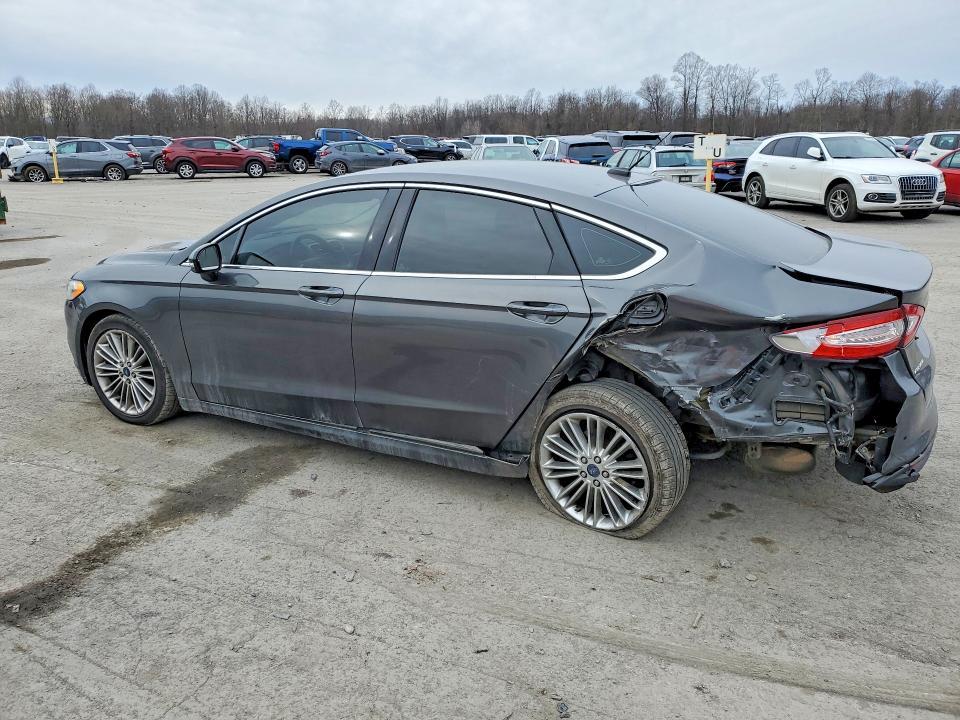 2015 Ford Fusion se