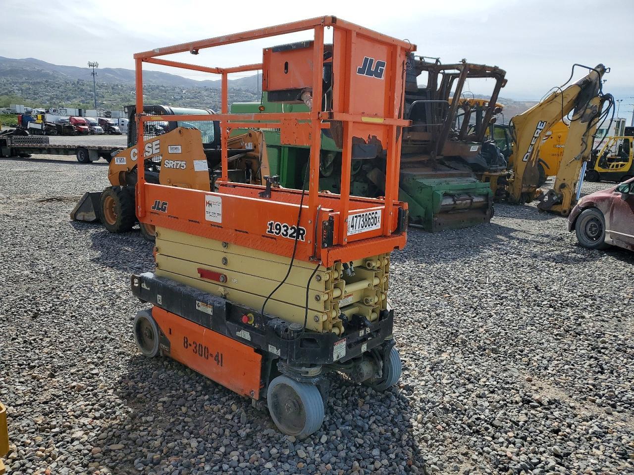2022 JLG Scissor Lift