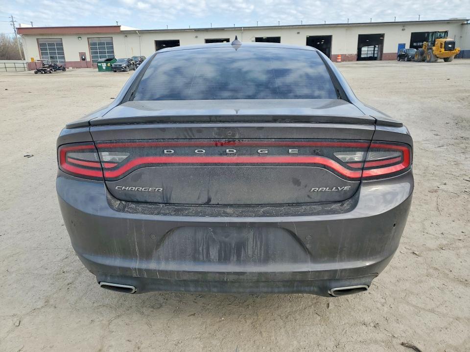2015 Dodge Charger sxt