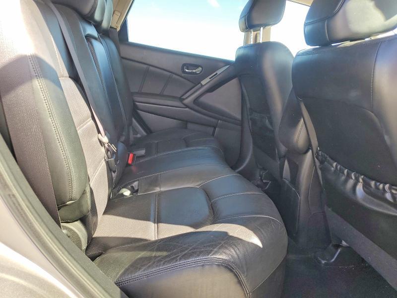 2012 Nissan Murano s