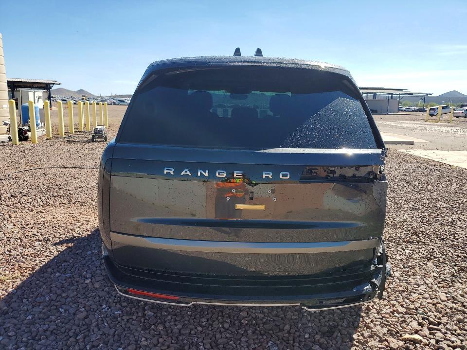 2025 Land Rover Range Rover se