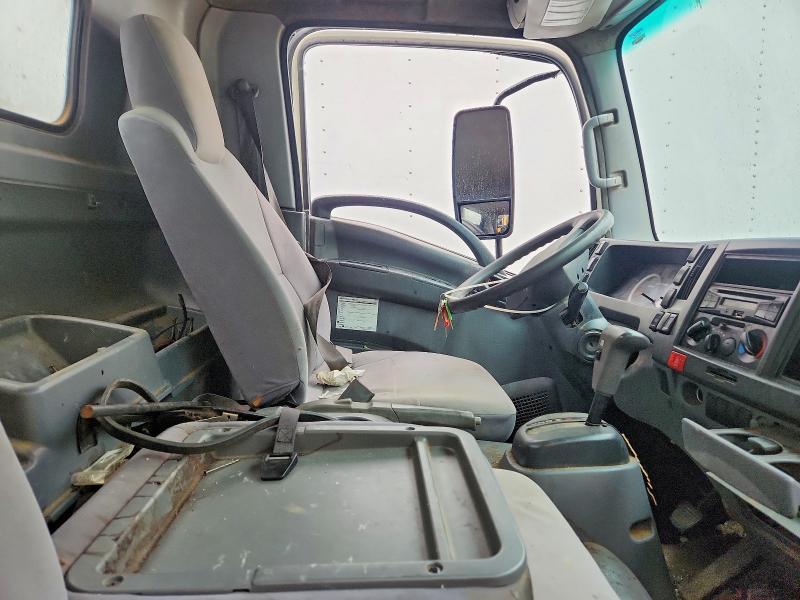 2016 Isuzu NPR HD