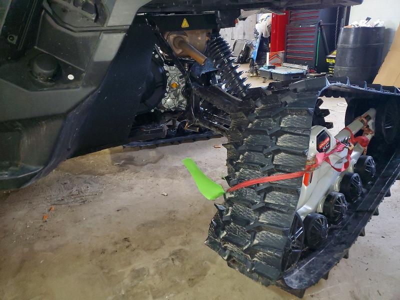 2026 Can-Am 2026 CAN AM Defender Max Limited-Utility Vehicle