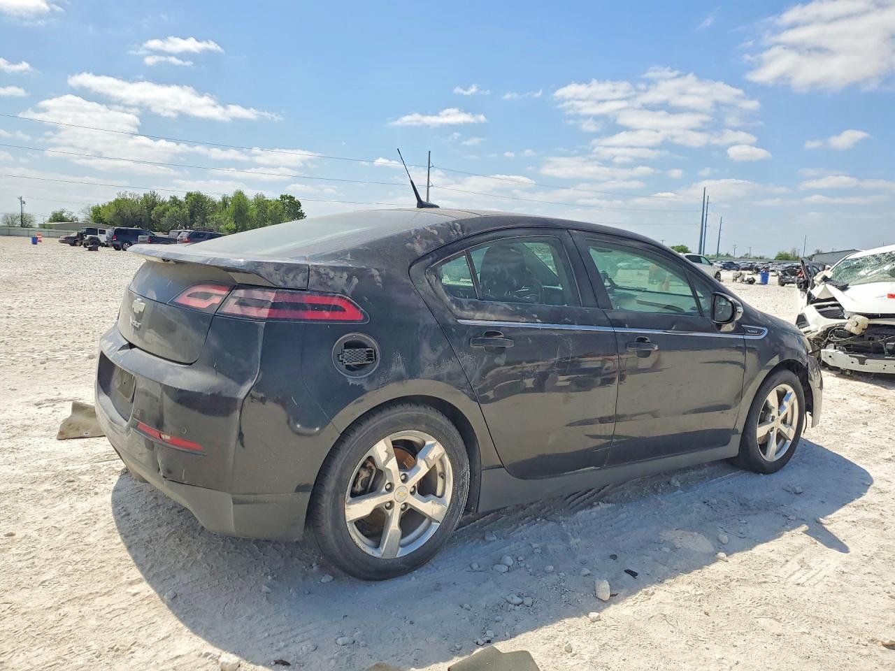 2011 Chev Volt