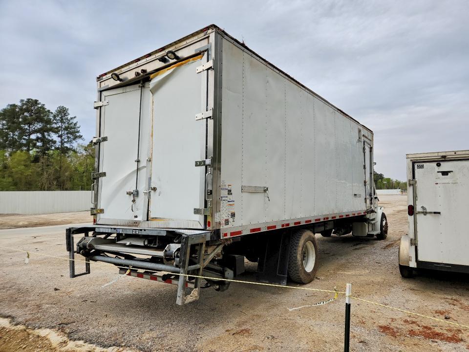 2021 Freightliner Business Class M2 Refrigerated BOX Truck