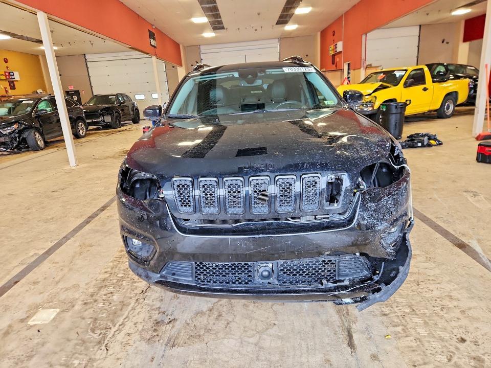 2023 Jeep Cherokee Altitude lux