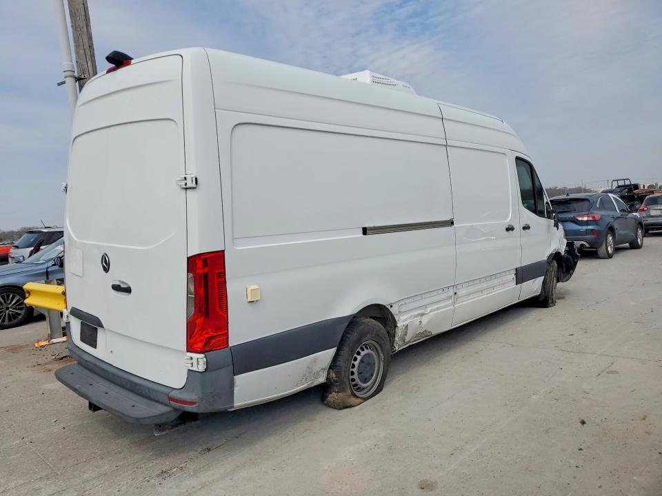 2020 Mercedes-Benz Sprinter 2500 Delivery van