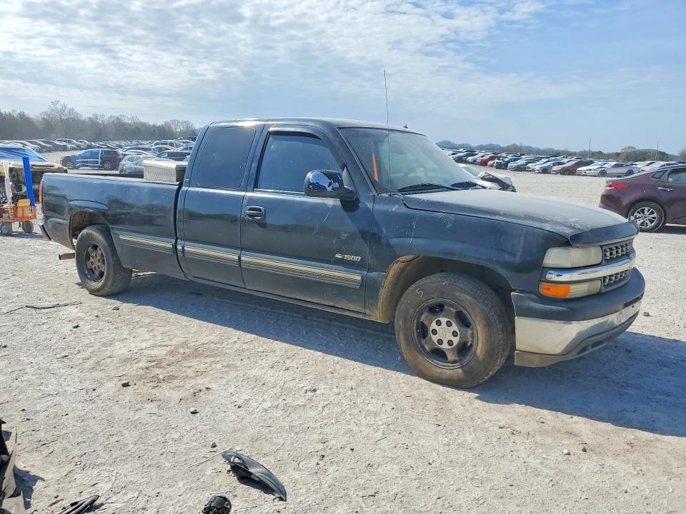 2001 Chevrolet Silverado C1500
