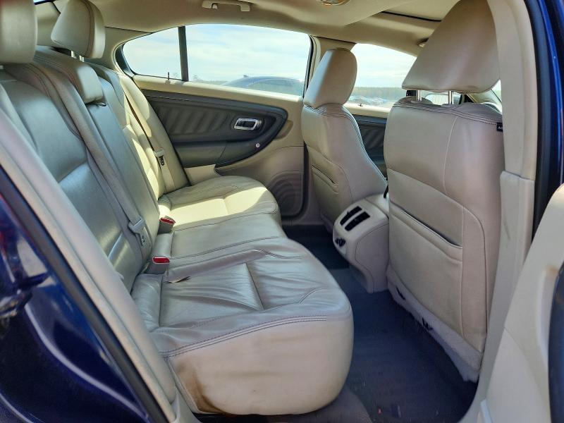 2011 Ford Taurus sel