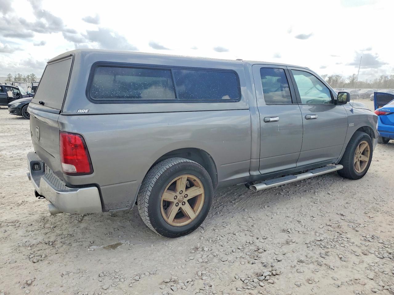 2012 Dodge RAM 1500 SLT