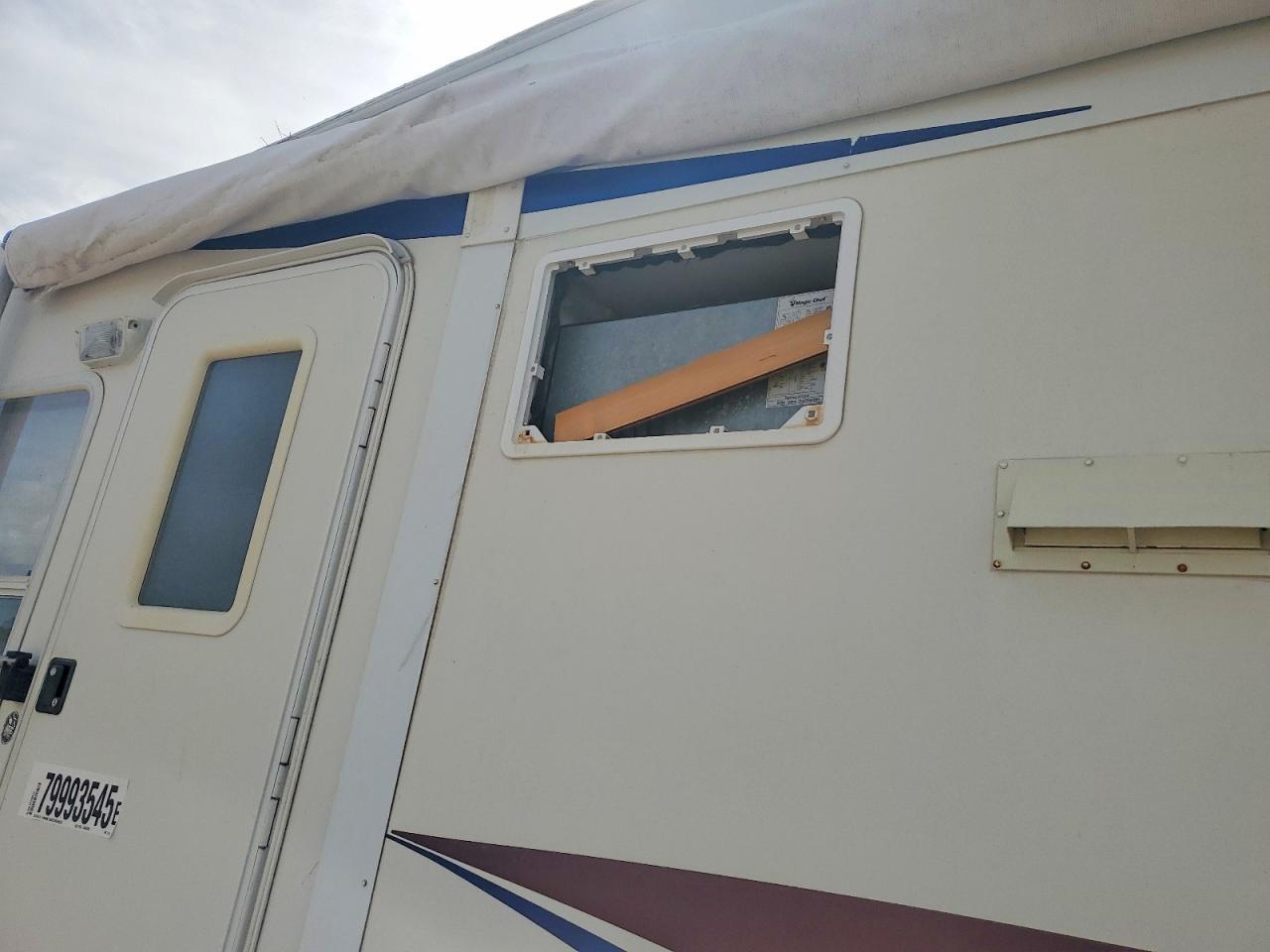 2004 Sprinter 2004 Keystone Sprinter Camper