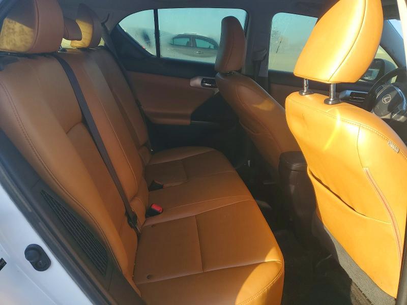 2013 Lexus Ct 200h Base