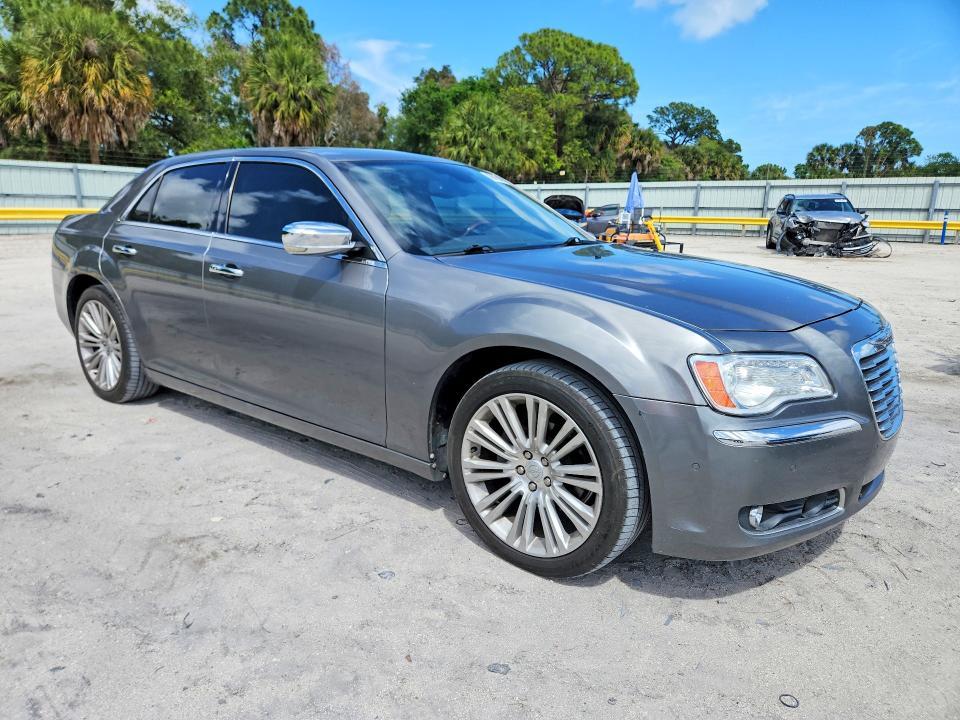 2011 Chrysler 300 Limited