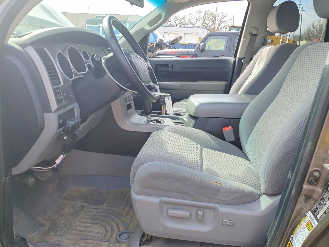 2011 Toyota Tundra Grade