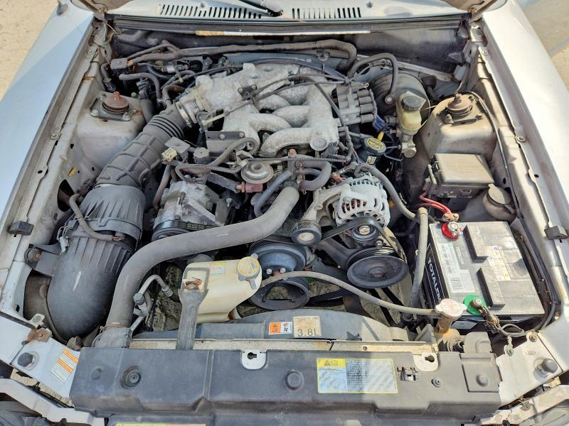 2001 Ford Mustang