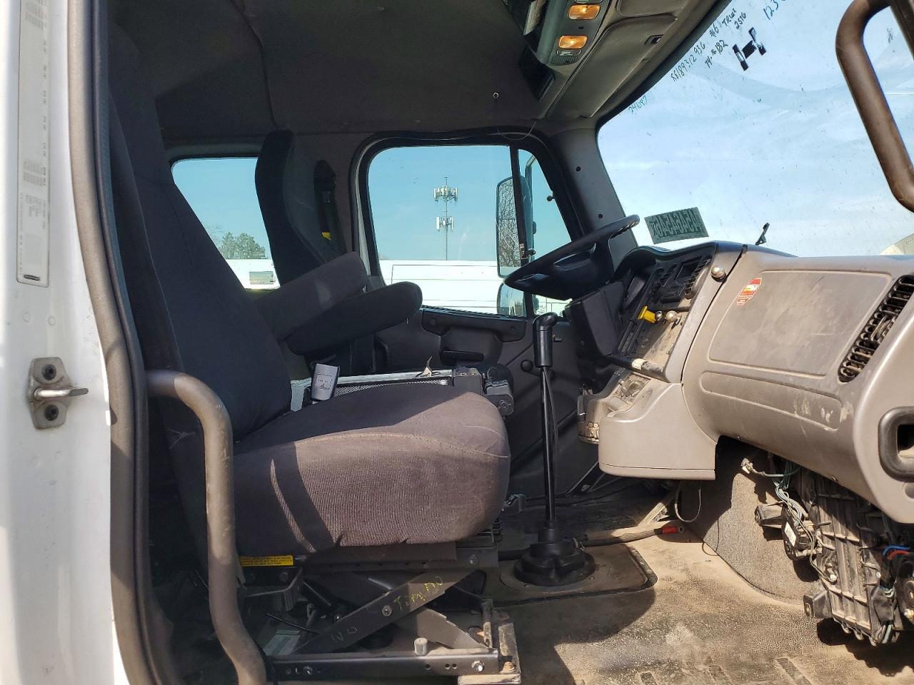 2012 Freightliner Business Class M2 Utility / Service Truck