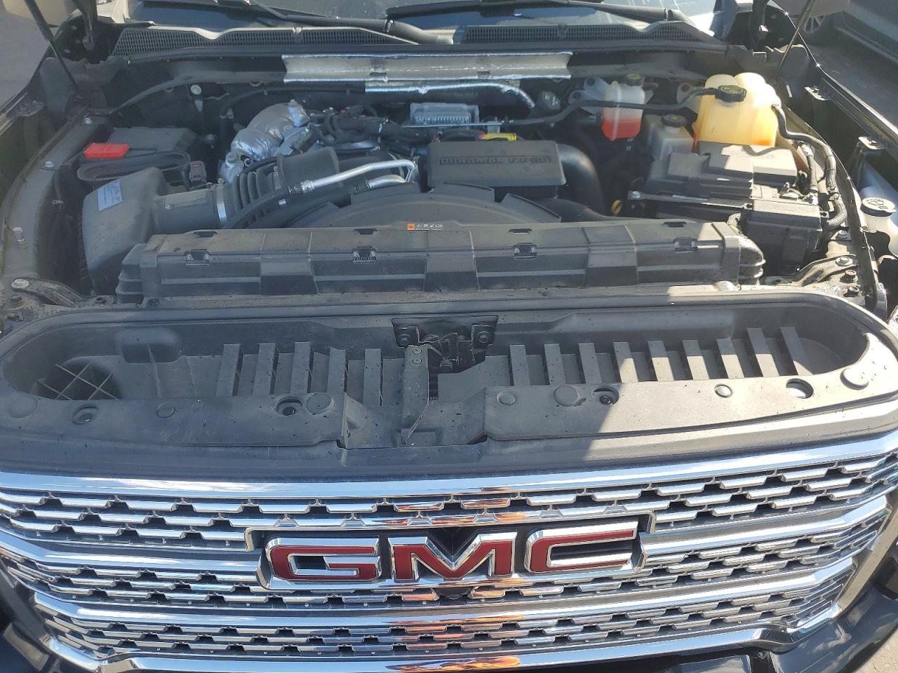 2020 GMC Sierra K3500 Denali