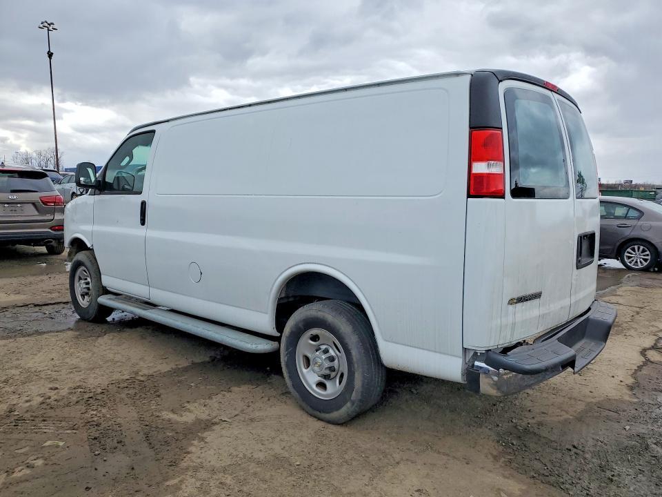 2022 Chev Rolet Express 2500 Cargo Delivery van