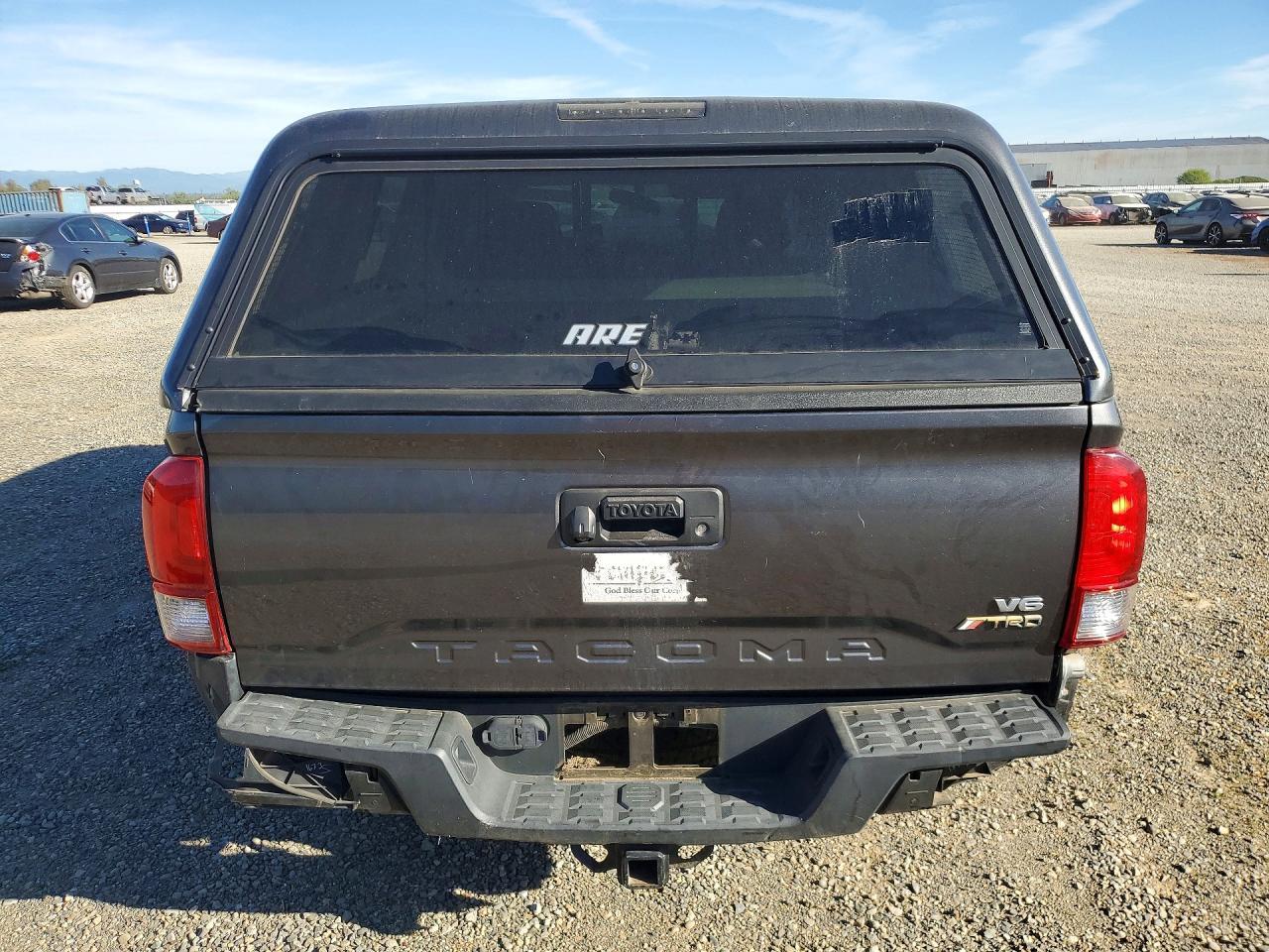 2016 Toyota Tacoma TRD Sport