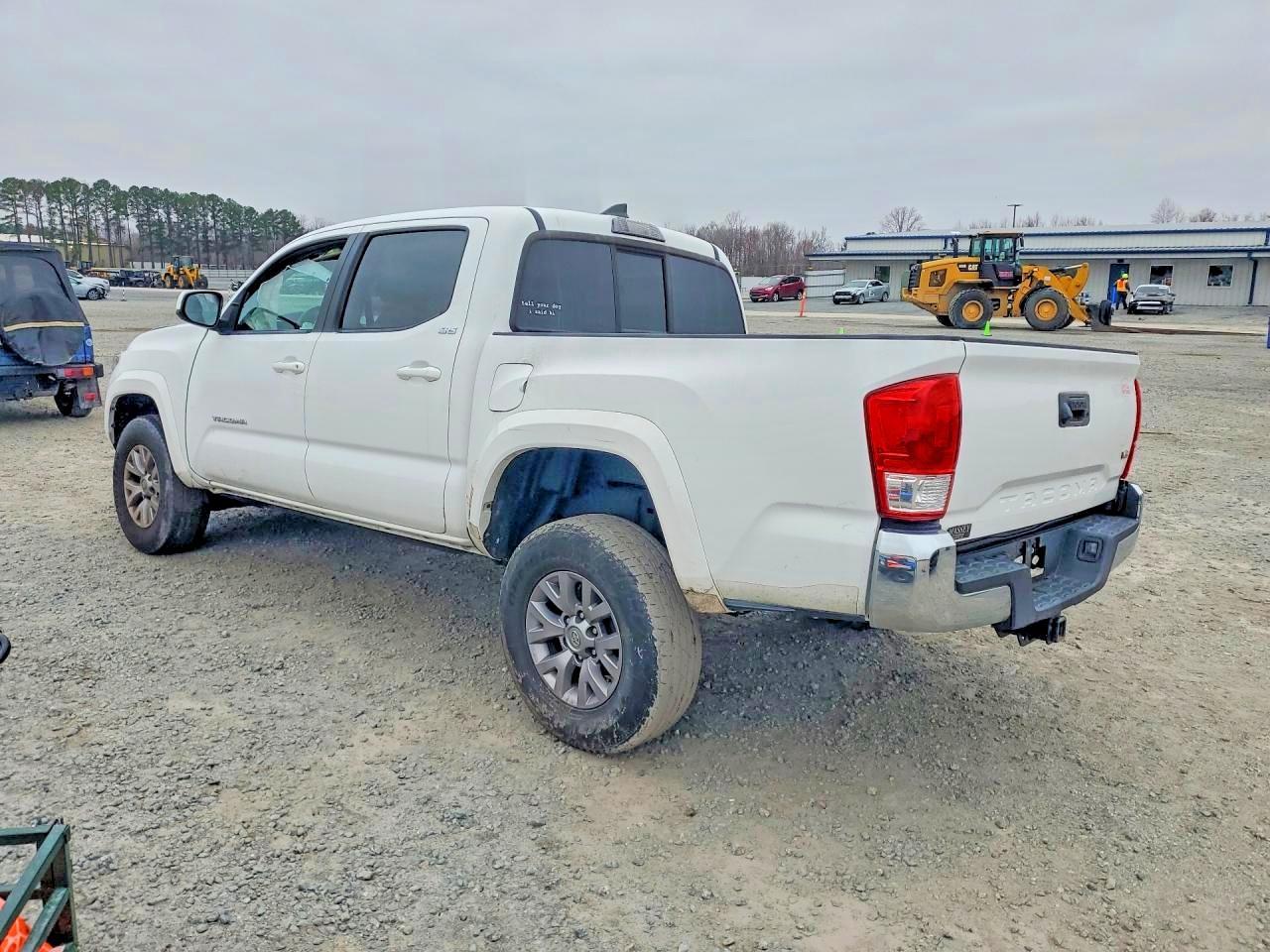 2017 Toyota Tacoma SR5