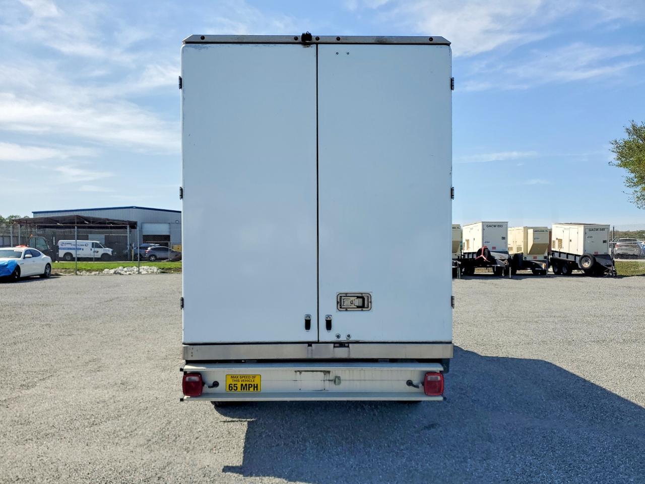 2023 Ford E350 Refrigerated BOX Truck