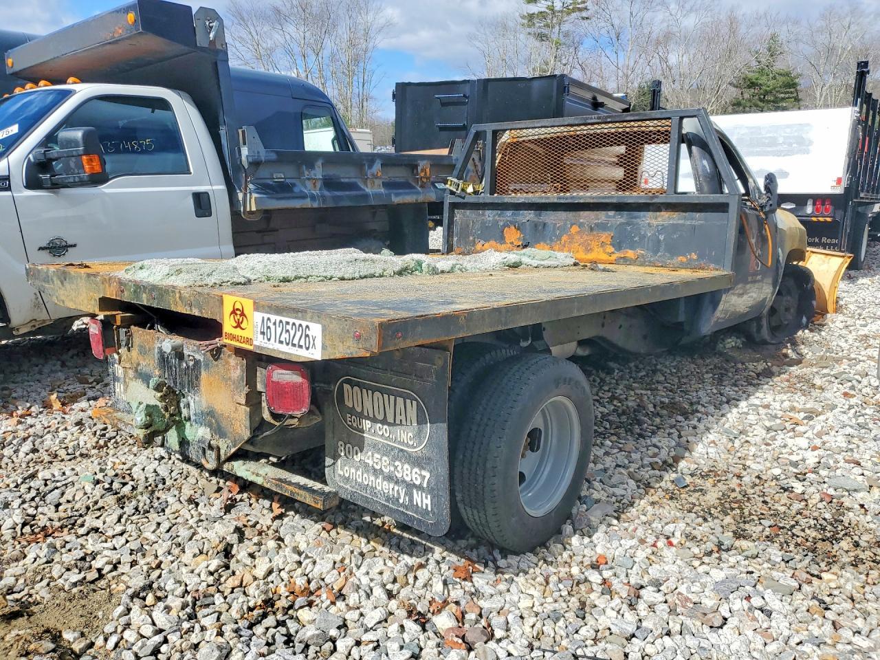 2008 Chevrolet Silverado Flatbed Truck