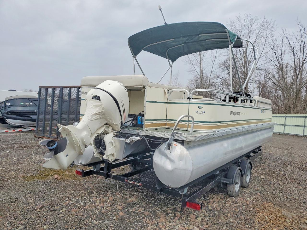 2004 Playboy Pantoon