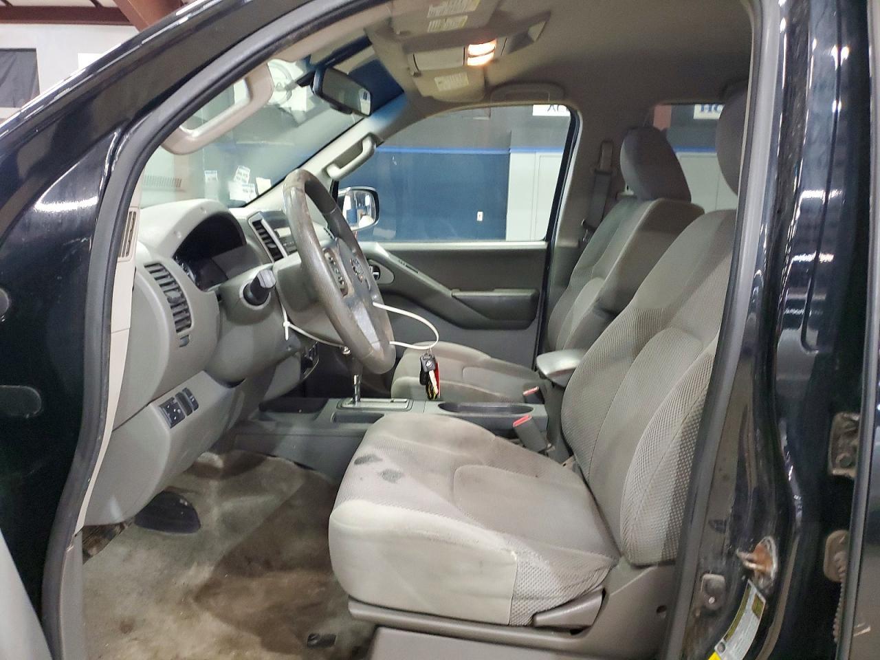 2012 Nissan Frontier S