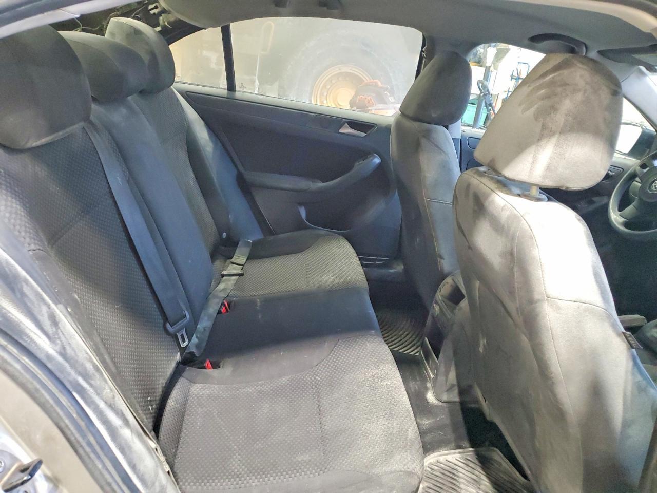 2013 Volkswagen Jetta Base