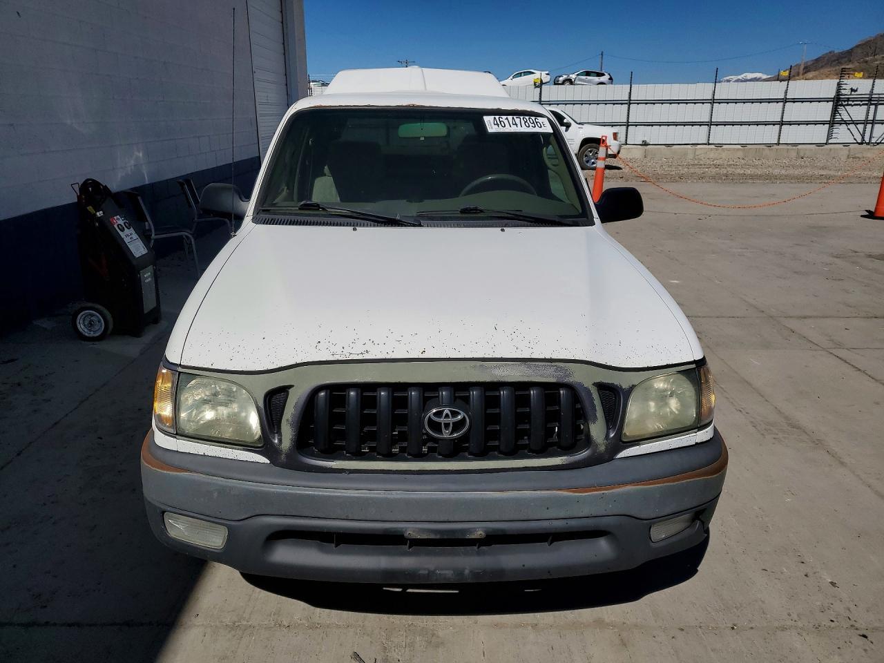 2002 Toyota Tacoma Base