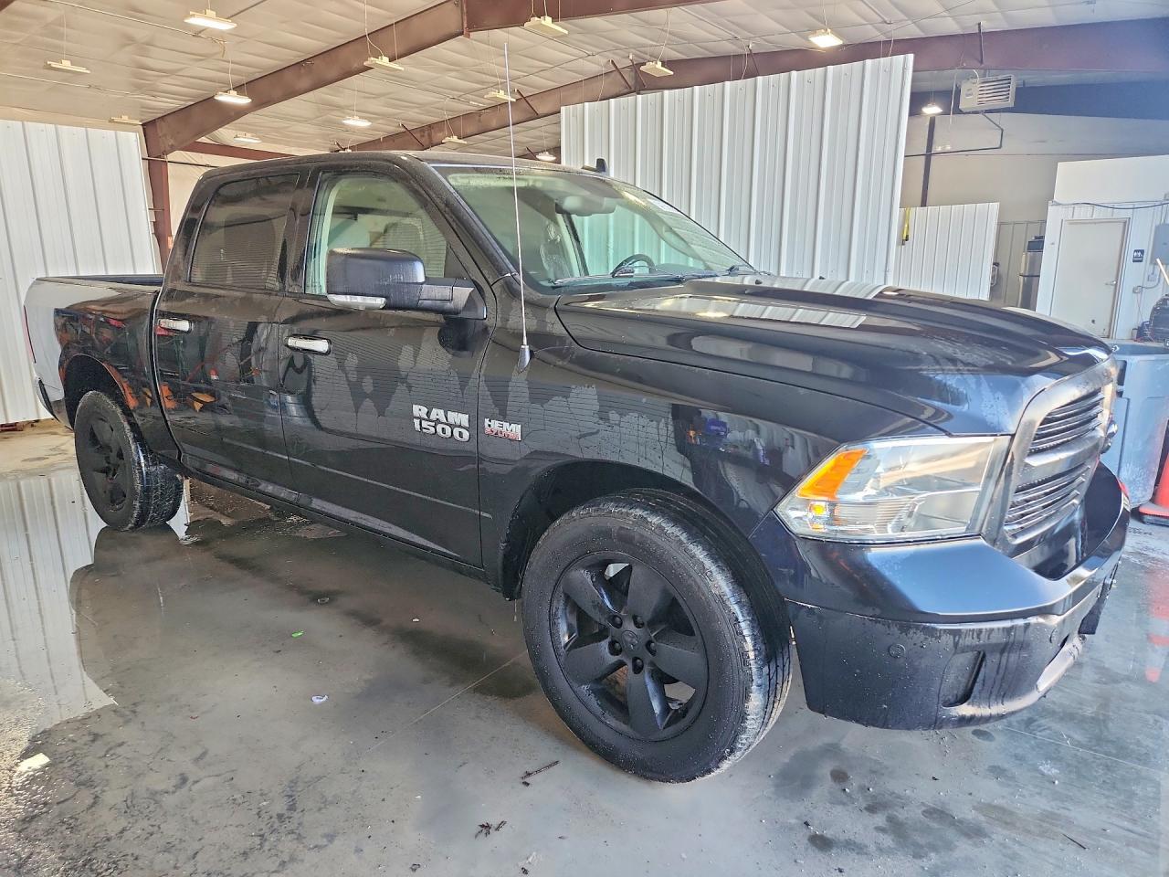 2018 Dodge RAM 1500 SLT