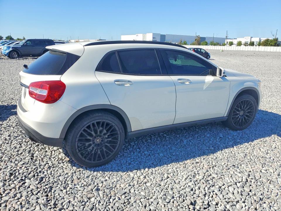 2015 Mercedes-Benz Gla 250