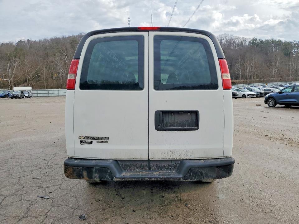 2016 Chev Rolet Express G2500