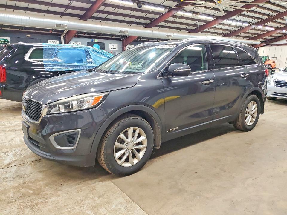 2016 KIA Sorento lx V6