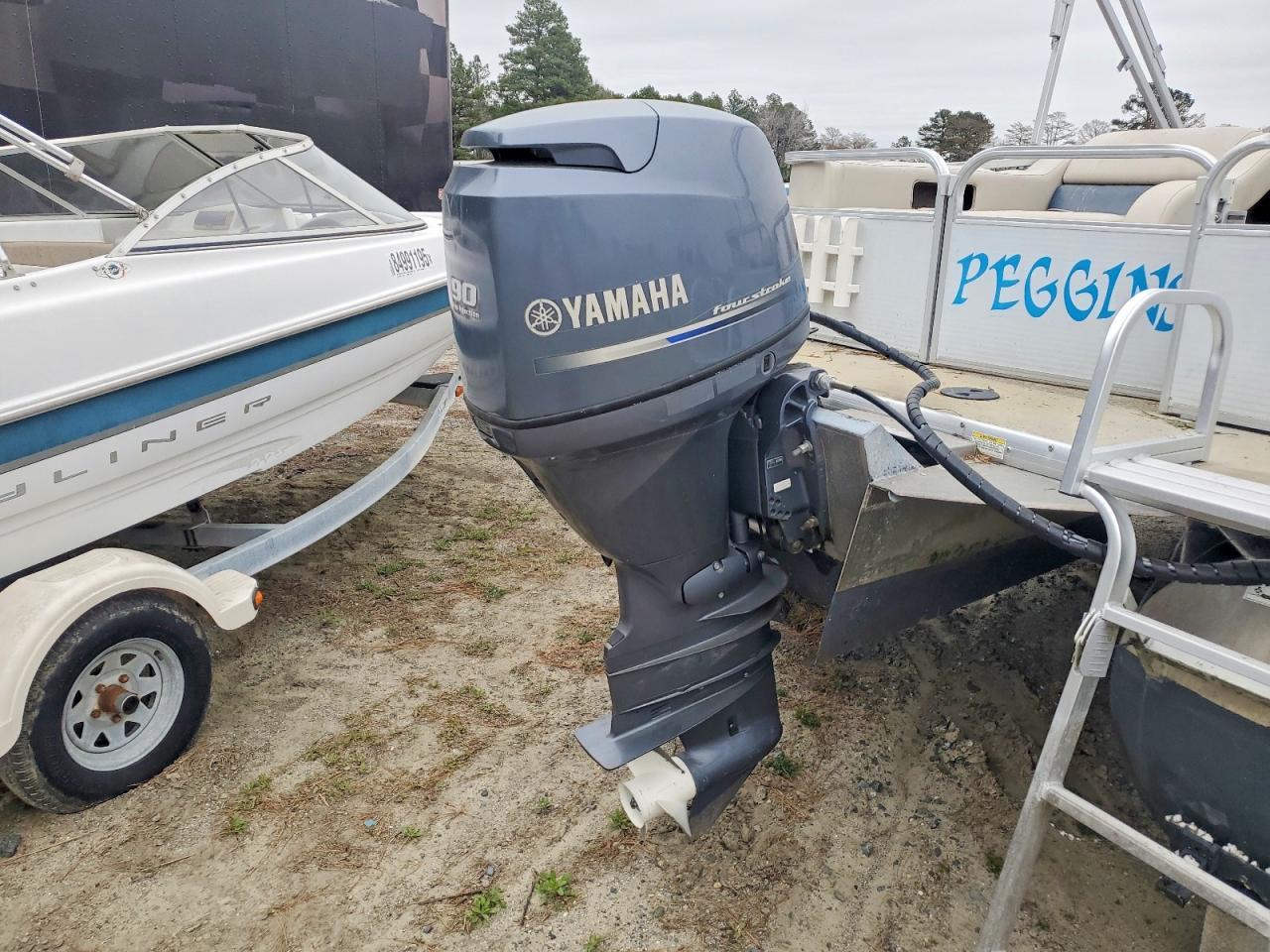 2014 Misty Harbor 2385SR Skye-Pontoon Boat